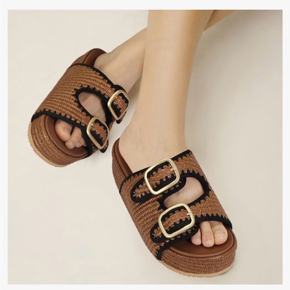 Women's Brown Woven Slide Sandals brand new - Picture 4 of 6